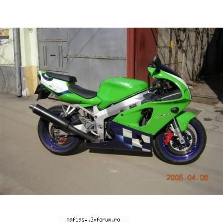 O adevararata racheta.... - Ce ziceti de motoru asta...?? - Motociclete